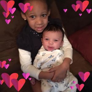 Meet your Posher, Monique